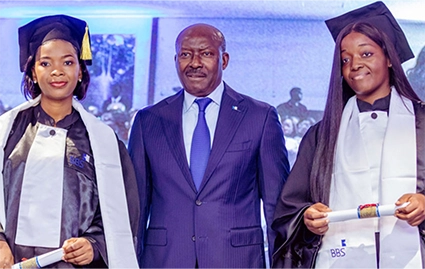 Cérémonie de Remise des Diplômes de la Promotion 2023 de BBS : 113 Nouveaux Lauréats Prêts pour l’Avenir